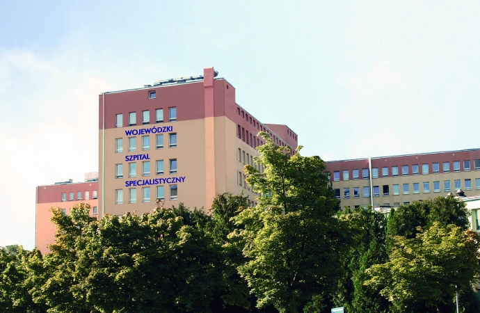 {Pacjent z podejrzeniem zakażenia błonicą przebywa w Wojewódzkim Szpitalu Specjalistycznym w Olsztynie.}